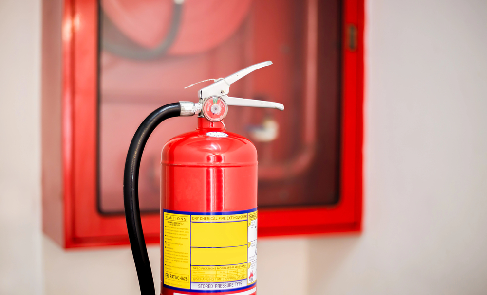 Como é feito o controle de qualidade em extintores de incêndio? 4 extintor de incendio
